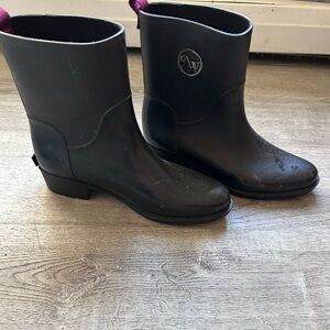 Nine West rain boots